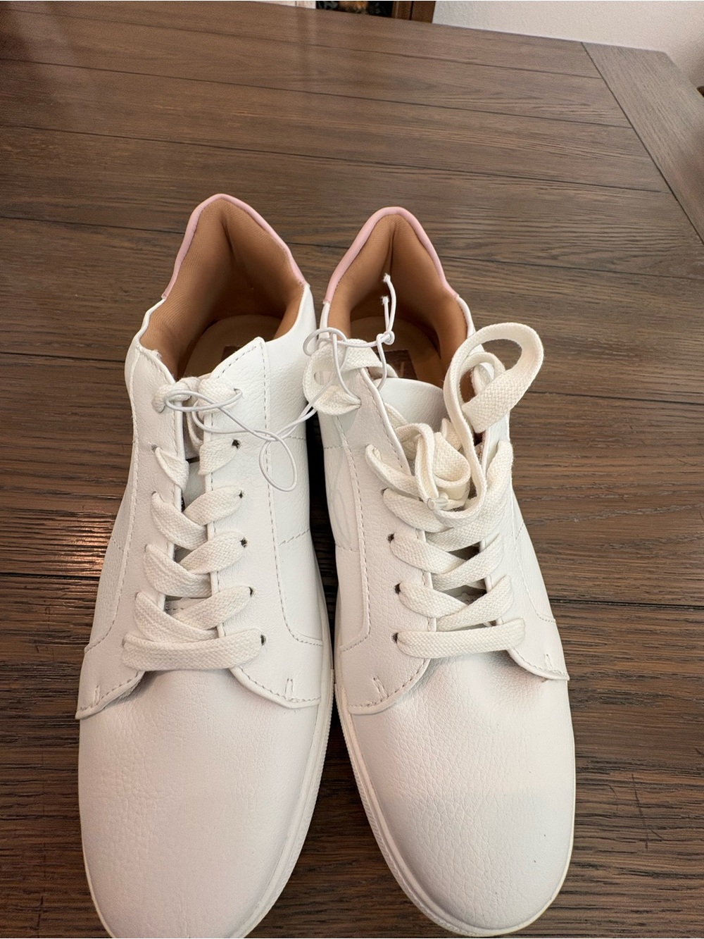 Dolce Vita Court Sneaker Anibel White Leather Low-Top Size 9 New In Box - Picture 3 of 10